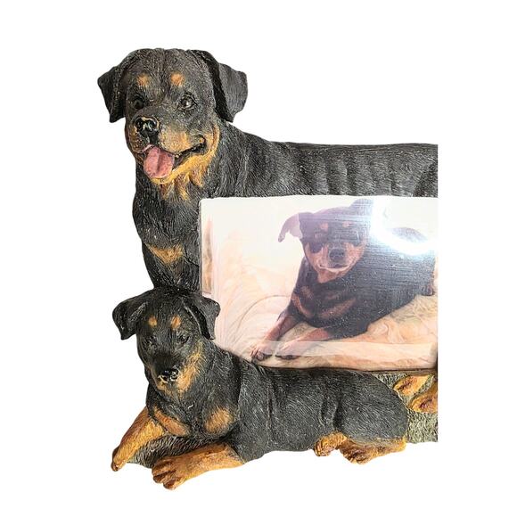 3D Rottweiler Dogs Picture Frame 4"x5" photo 7"x9" Frame Felt Back "Substantial" - Picture 3 of 6